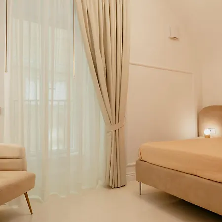 Luxury Apartment-quartieri Spagn By Alux38 * Neapol